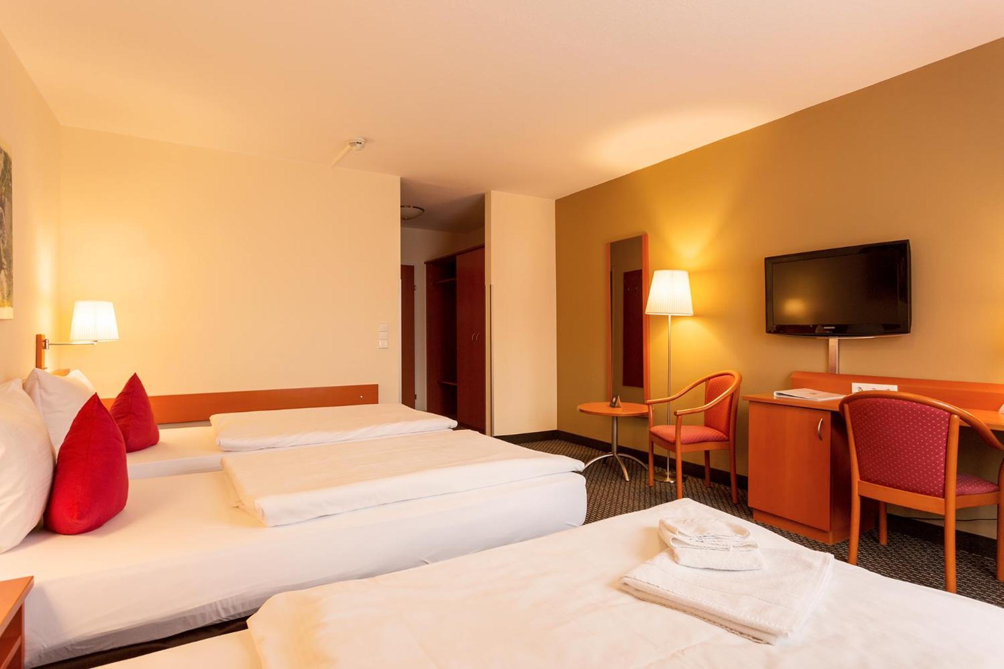 Central Hotel Loewen Feldkirch Quarto foto